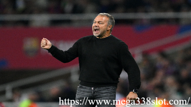 Hansi Flick Antusias Sambut Potensi Kembalinya Joao Cancelo ke Camp Nou